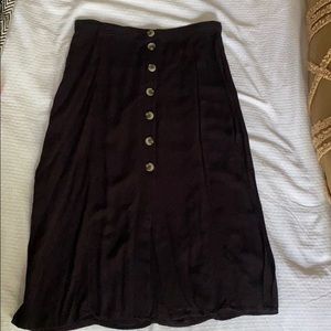 Button Midi Skirt